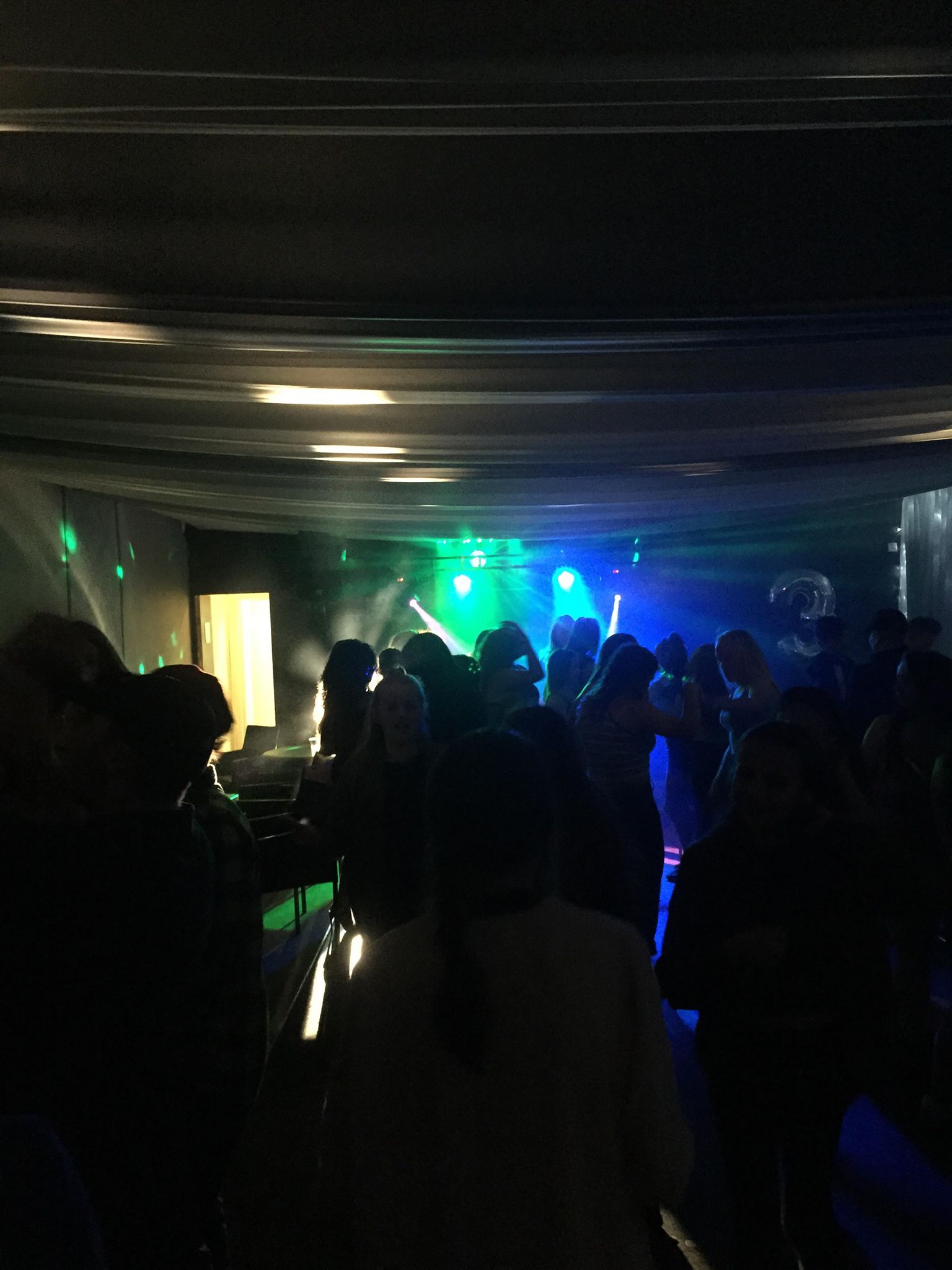 dj entertainment hire yorkshire